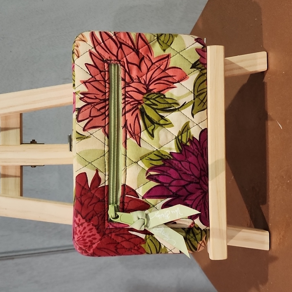 Vera Bradley Hard Case Wallet - Picture 2 of 3